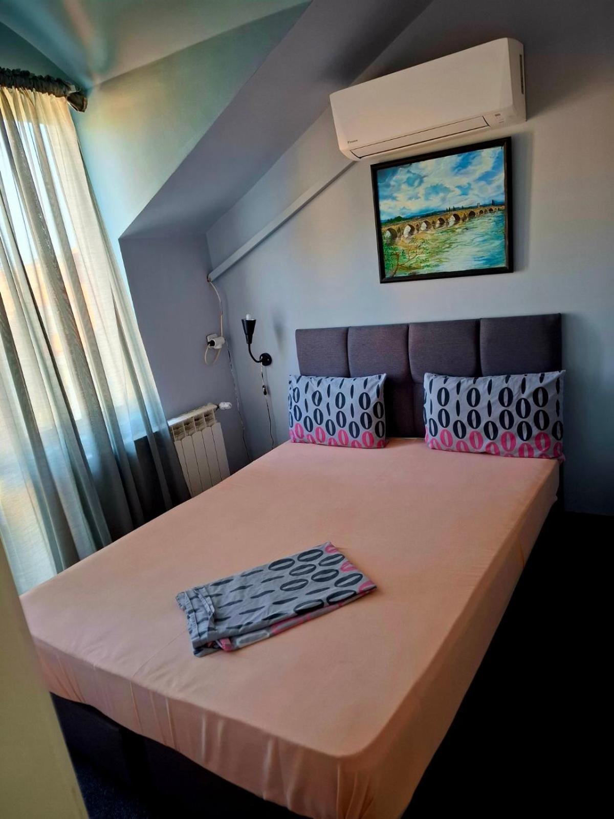 Hotel Color Asenovgrad Bagian luar foto
