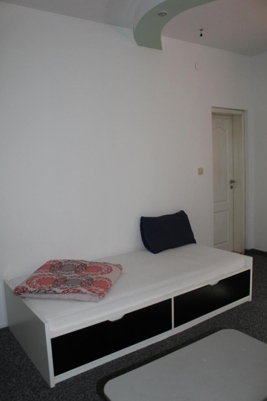 Hotel Color Asenovgrad Bagian luar foto