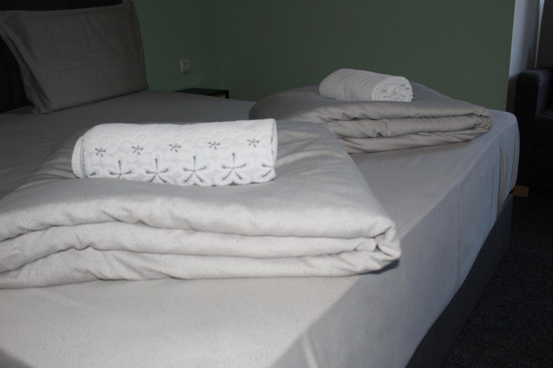 Hotel Color Asenovgrad Bagian luar foto