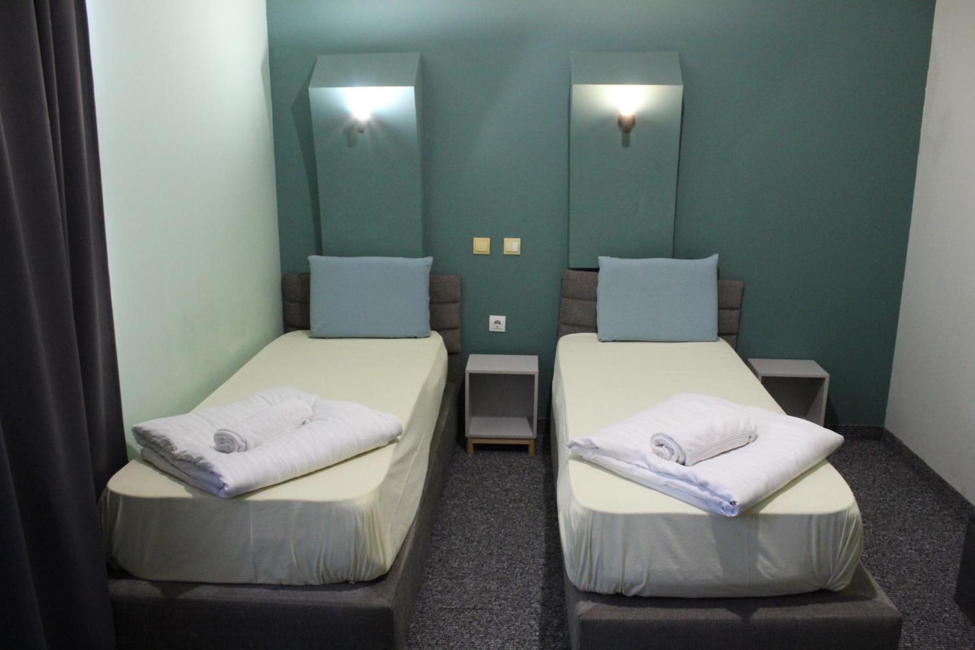 Hotel Color Asenovgrad Bagian luar foto