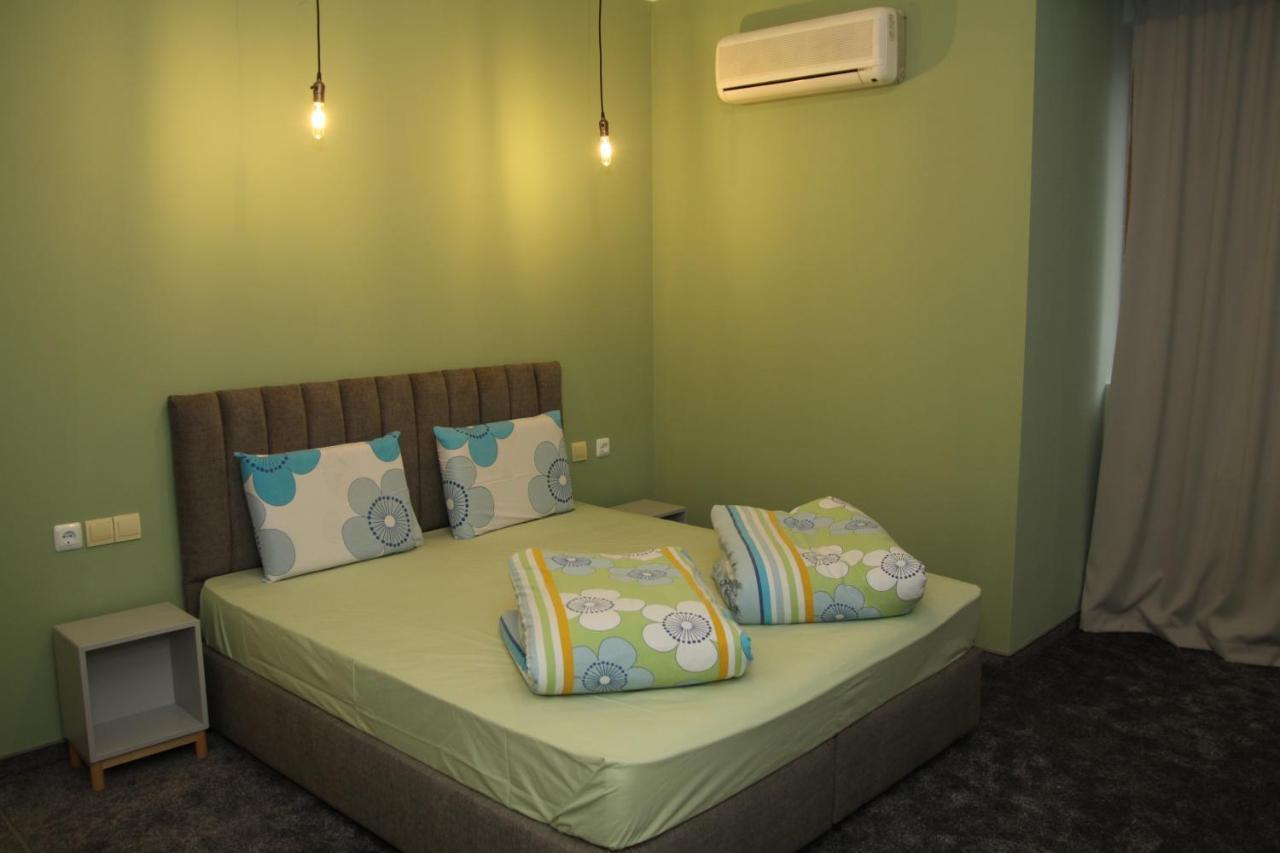 Hotel Color Asenovgrad Bagian luar foto